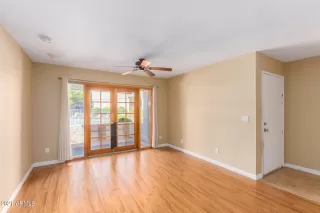 Photo #6: 6307960 Listing