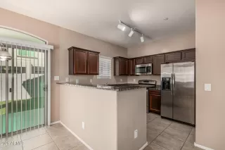 Photo #2: 6307988 Listing