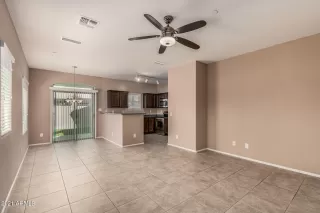 Photo #3: 6307988 Listing