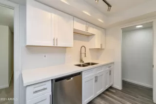 Photo #3: 6308020 Listing 