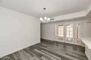 Photo #5: 6308020 Listing 