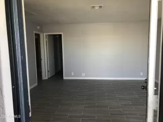 Photo #3: 6308128 Listing 