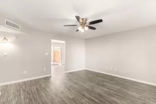 Photo #4: 6308536 Listing 