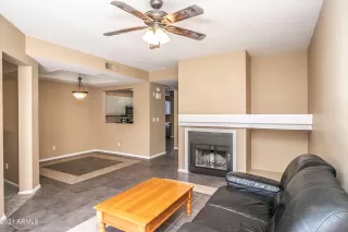 Photo #5: 6308669 Listing