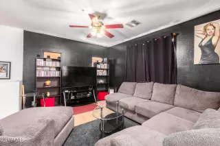 Photo #5: 6308811 Listing