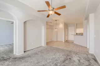 Photo #5: 6308835 Listing