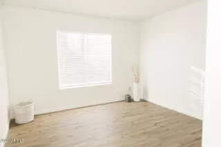 Photo #3: 6308849 Listing