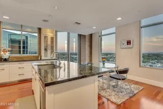 Photo #4: 6308940 Listing 