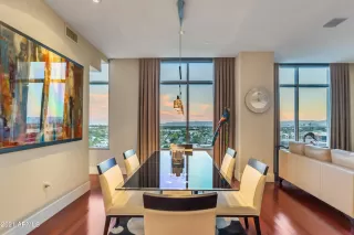 Photo #6: 6308940 Listing 