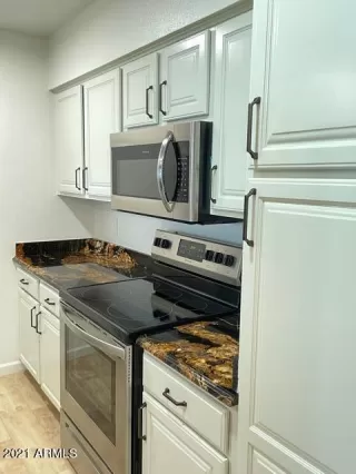 Photo #2: 6308979 Listing