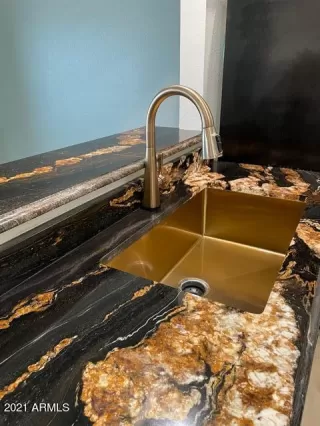 Photo #3: 6308979 Listing