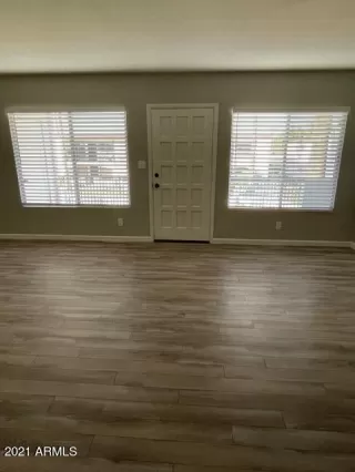 Photo #4: 6308979 Listing