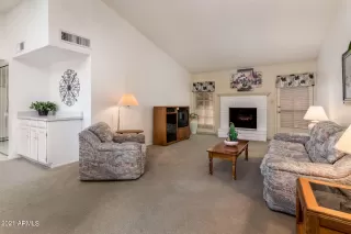 Photo #2: 6309012 Listing