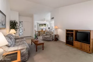 Photo #4: 6309012 Listing