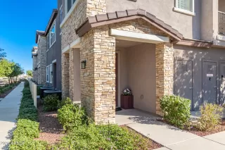 Photo #2: 6309299 Listing