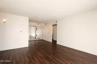 Photo #3: 6309463 Listing