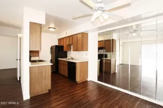 Photo #5: 6309463 Listing