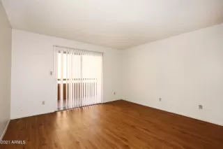 Photo #2: 6309465 Listing