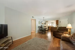 Photo #2: 6309569 Listing