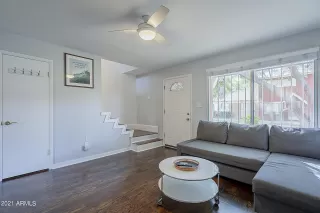 Photo #6: 6309612 Listing 