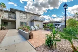 Photo #3: 6309699 Listing 