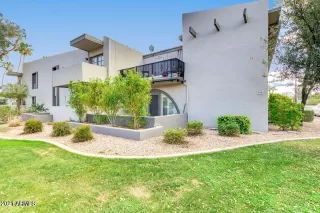 Photo #4: 6309699 Listing 