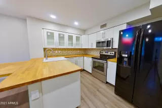 Photo #1: 6309752 Listing