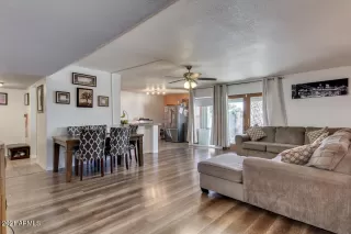 Photo #3: 6309798 Listing