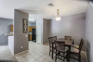 Photo #2: 6309819 Listing 