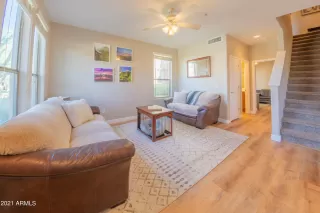 Photo #1: 6309824 Listing 