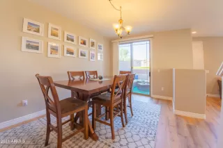 Photo #5: 6309824 Listing 