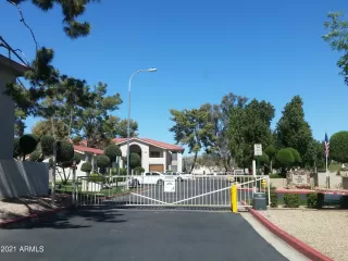 Photo #2: 6309937 Listing 