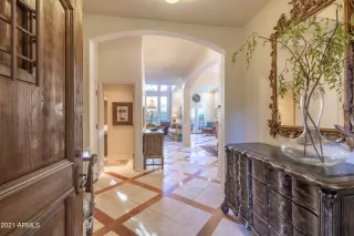 Photo #2: 6309989 Listing 