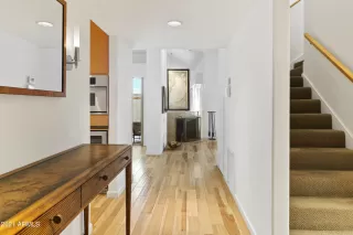 Photo #3: 6309997 Listing