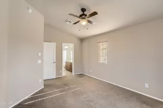 Photo #6: 6310003 Listing