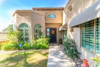 Photo #2: 6310136 Listing 