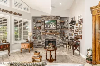 Photo #4: 6310136 Listing 