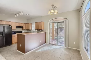 Photo #6: 6310397 Listing 