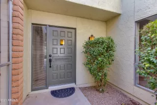 Photo #2: 6310429 Listing 