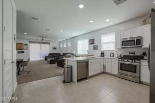 Photo #1: 6310553 Listing 