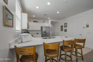 Photo #4: 6310553 Listing 