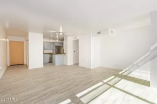 Photo #4: 6310710 Listing 