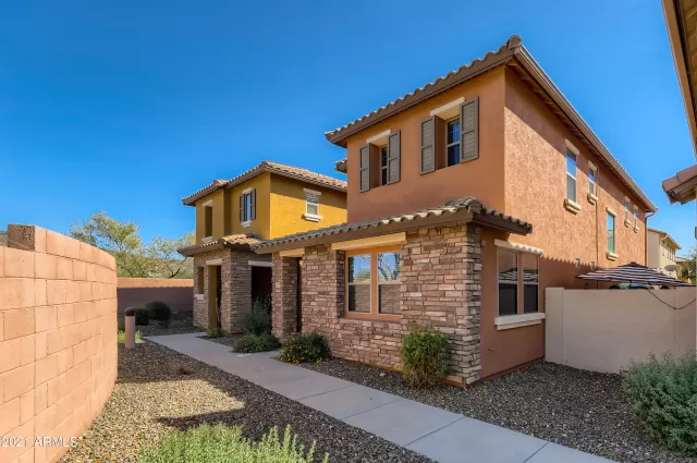 MLS: 6310720 Condo For Sale
