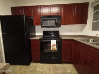 Photo #6: 6310909 Listing 