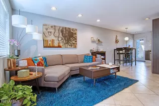 Photo #2: 6311206 Listing