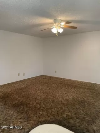 Photo #5: 6311608 Listing