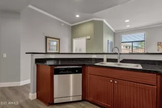 Photo #6: 6311859 Listing 
