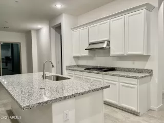 Photo #1: 6312040 Listing