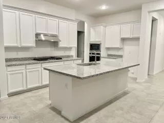 Photo #2: 6312040 Listing