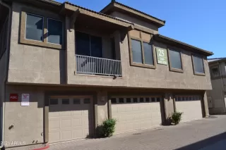 Photo #4: 6312200 Listing